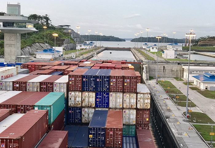 panama suez canal